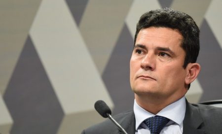 No Twitter, apresentadora e atriz falam em “envenenar” o juiz Sérgio Moro