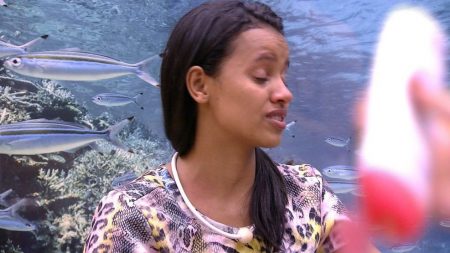 BBB18: Gleici chora e detona Paula após eliminação em prova