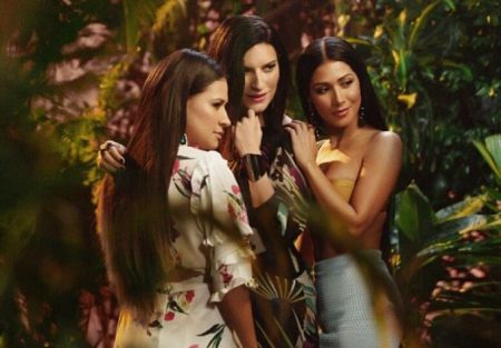 Laura Pausini lança clipe com Simone & Simaria; assista