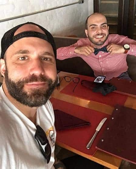 Ex-BBBs Caruso e Mahmoud almoçam juntos em São Paulo: “A gente promete não brigar”