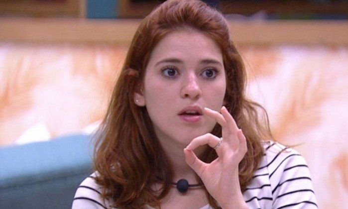 BBB18: Ana Clara fica chateada com voto de Breno, com quem já teve affair