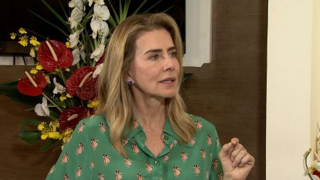 Maitê Proença reage após críticas por ida a ato contra Bolsonaro