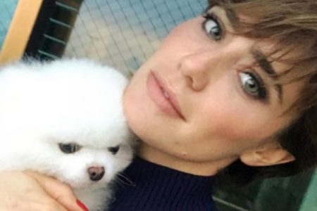 Fernanda Vasconcellos impressiona seguidores com novo visual