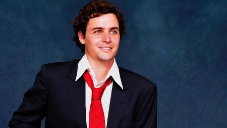 Felipe Dylon comemora carreira: “Foram 15 anos de muita vitória”