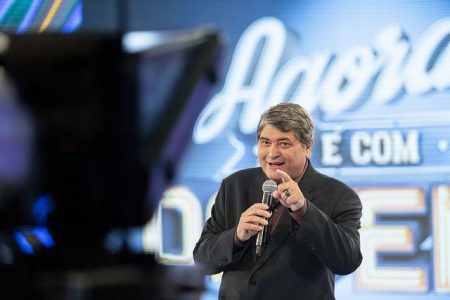 Datena diz que só larga a TV para ser candidato ao Senado; partido rejeita