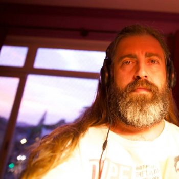 Cancelada, “Topíssima”, da Record, perde colaborador para “Jesus”