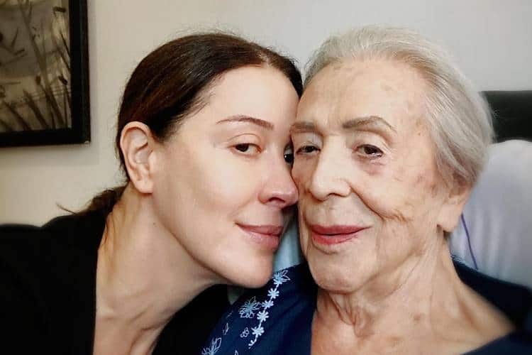 Claudia Raia comemora 95 anos da mãe: “Grande mulher”