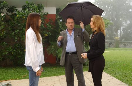 Globo edita capítulo especial de “Celebridade”; fãs da novela protestam nas redes sociais