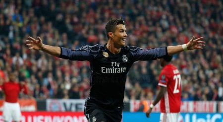 Audiência da TV: Liga dos Campeões atinge cinco vezes mais público na Globo do que na Band