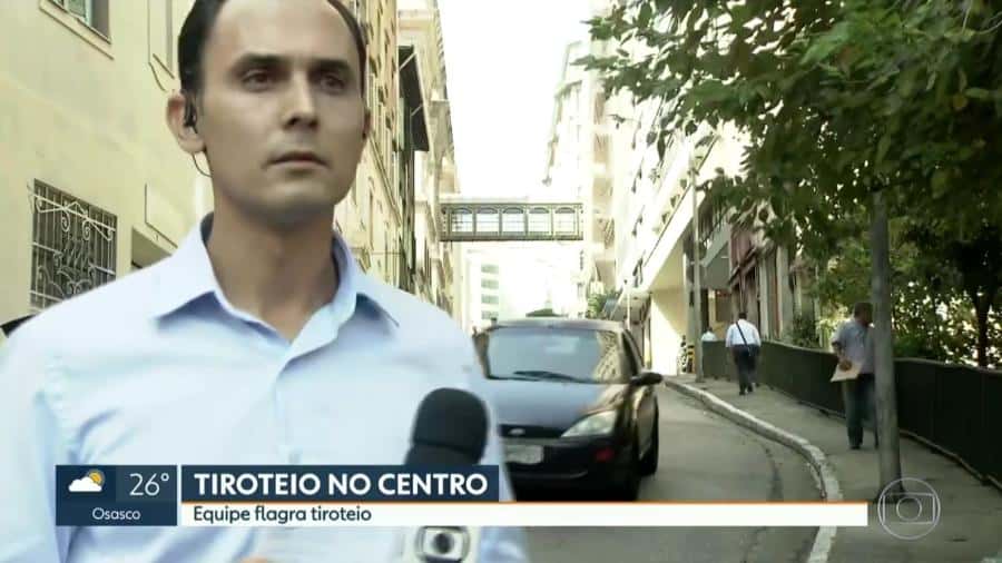 Repórter da Globo se assusta com tiroteio durante matéria em São Paulo