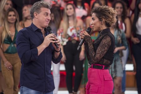 Anitta revela que escrevia cartas para quadro do “Caldeirão do Huck”