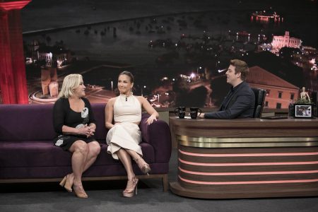 Nascimento de Claudia Leitte teve correria e até polícia, revela mãe da cantora