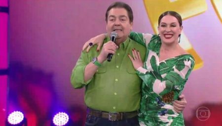 Claudia Raia sobre polêmica com Silvero Pereira: “Temos a liberdade de julgar”