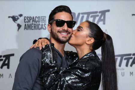 Anitta e Maluma voltam a se seguir nas redes sociais