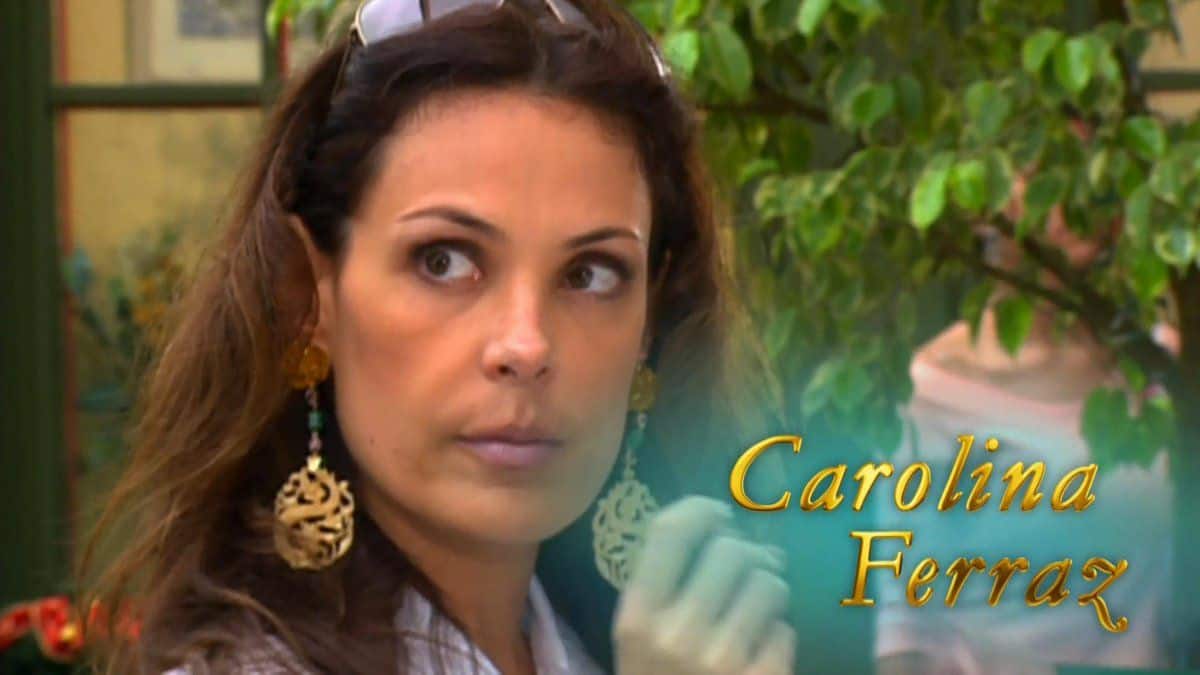 Globo resgata Carolina Ferraz e enaltece autor em chamada de “Belíssima” para o “Vale a Pena Ver de Novo”