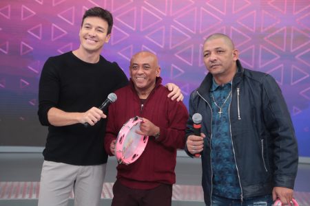 Audiência da TV: Em domingo atípico, Record supera SBT de ponta-a-ponta