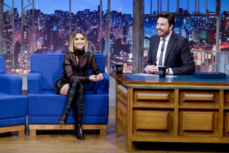 Manu Gavassi sobre protagonista de nova série do SBT: “Aprendi a fingir que danço”