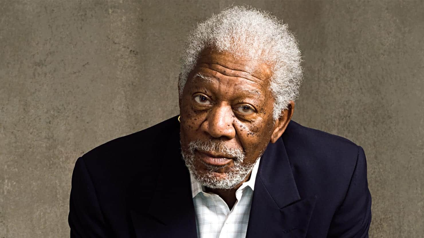 Morgan Freeman se desculpa por assédio: “Nunca foi minha intenção”