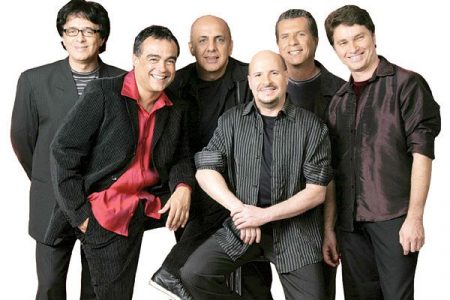 Roupa Nova cancela show por causa de greve dos caminhoneiros