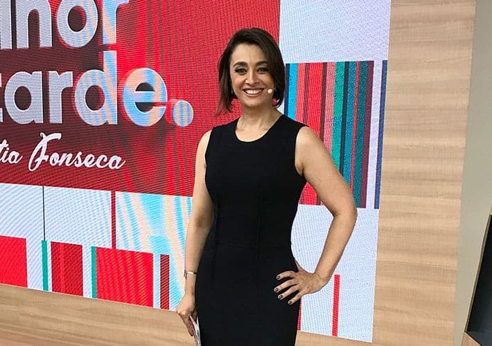 Sonia Abrão bate audiência de Cátia Fonseca, que vê Regina Volpato na cola
