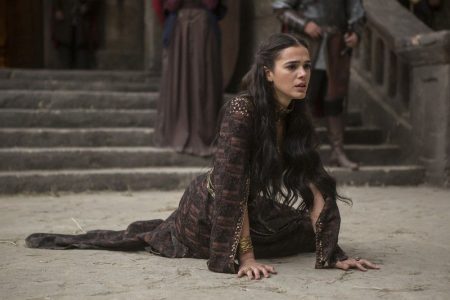 Bruna Marquezine se emociona com cena: “Demora um tempo pra processar”