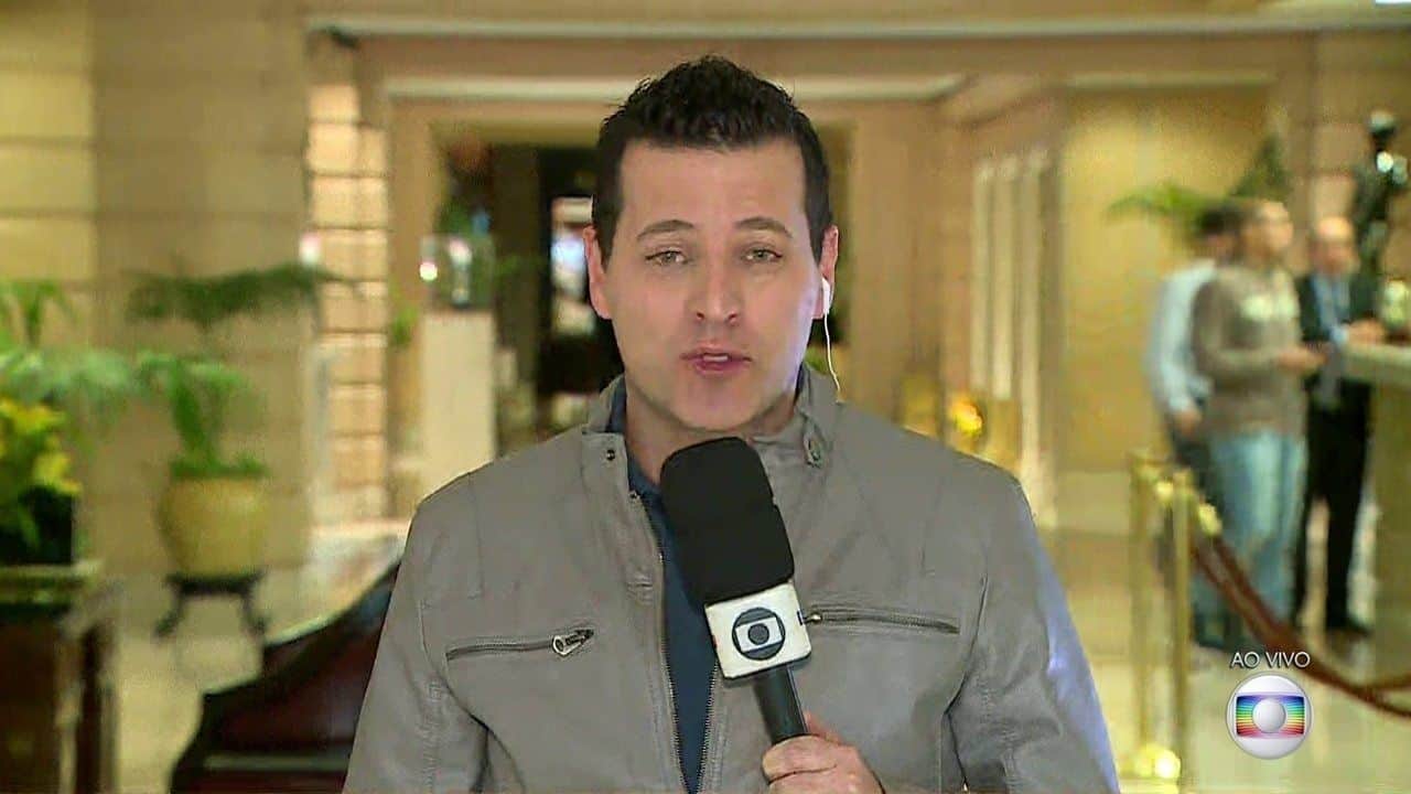 Ex-Globo, Andrei Kampff negocia com a RedeTV!