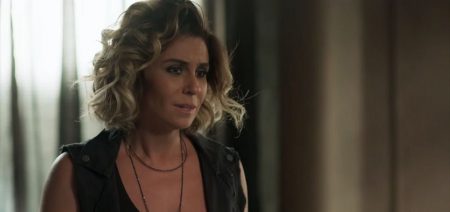 “Segundo Sol”: Remy descobre que Luzia e Ariela são a mesma pessoa