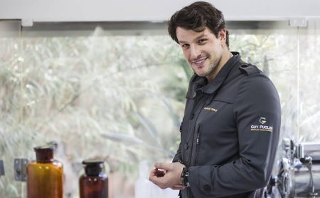 Dentista de famosos estrelará reality na Record News