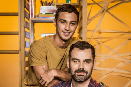 “Malhação – Vidas Brasileiras”: Márcio flagra Rafael e Gabriela aos beijos