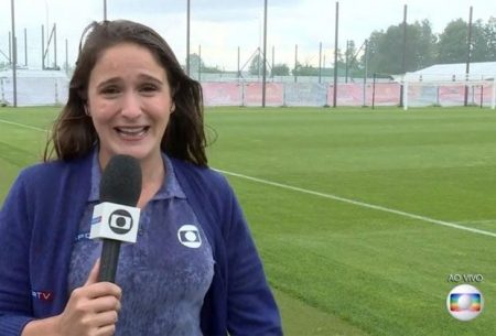 Repórter da Globo é pega de surpresa com chuva durante link; veja