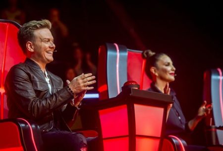 Michel Teló bloqueia Ivete Sangalo e leva fora de participante no “The Voice”