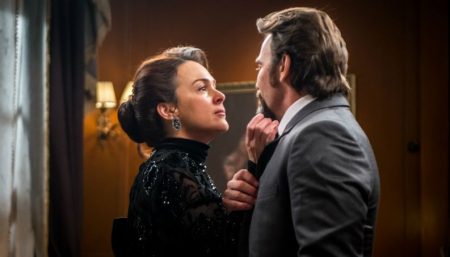 “Orgulho e Paixão”: Julieta transa com Aurélio