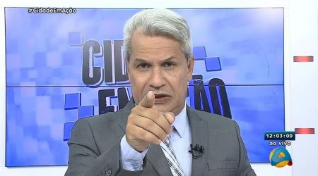 Apresentador toma atitude inusitada ao saber da morte de suspeito