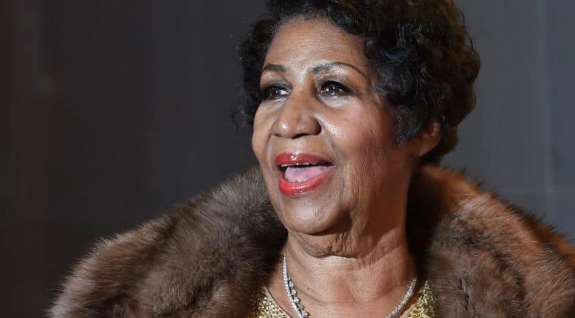 Artistas lamentam a morte de Aretha Franklin nas redes sociais