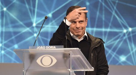 Famosos repercutem suposto vídeo íntimo de João Doria; candidato diz que é montagem