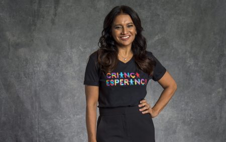 Dira Paes corta Fernanda Gentil de foto e gera “climão” na web
