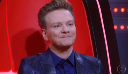 Desabafo de participante do “The Voice” emociona Michel Teló e web; veja