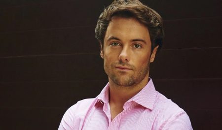 Kayky Brito deve voltar à Globo em “Verão 90 Graus”, às 19h