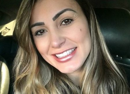 Andressa Urach surpreende fãs ao anunciar novo emprego