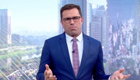 Rodrigo Bocardi se imagina sem roupa com Chico Pinheiro e causa