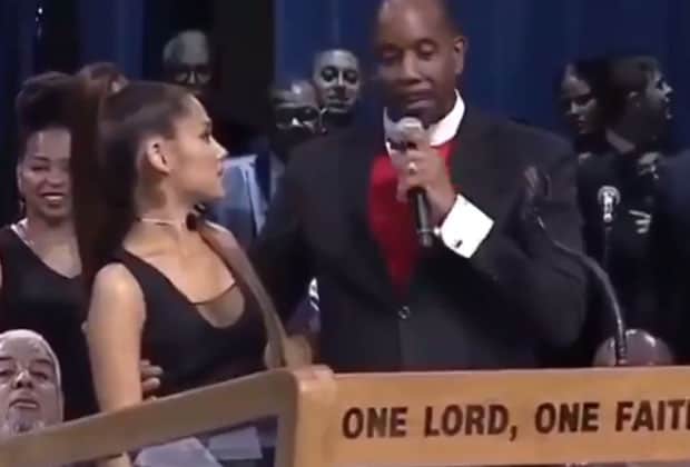 Pastor é acusado de apalpar Ariana Grande em funeral de Aretha Franklin