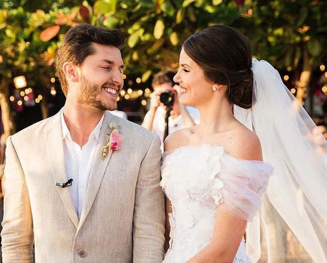 Camila Queiroz se emociona com detalhe do casamento: “Eu sempre esperei por esse momento”