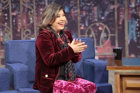 Roberta Miranda revela que torrou fortuna em colchões por causa de mania