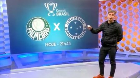 Ivan Moré vai às lágrimas com reportagem sobre menino palmeirense cego