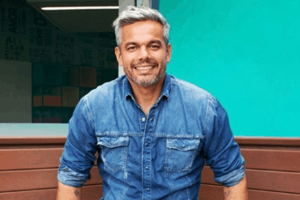 Otaviano Costa se emociona e fala sobre fim do “Vídeo Show”