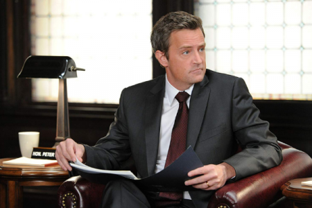 Matthew Perry, de “Friends”, está hospitalizado há três meses
