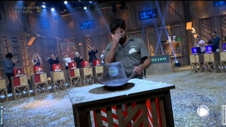 A Fazenda 10: Paquita pune “bonitões”, grupos são divididos e emoção marca Prova do Fazendeiro