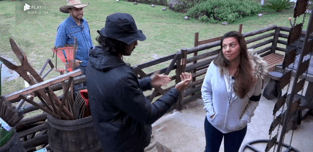 “A Fazenda 10”: Zootecnista dá puxão de orelha histórico em peões