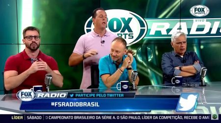 Comentaristas da Fox Sports brigam feio e apresentador tem que separar