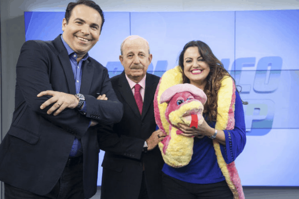 “A Hora da Venenosa” derrota Globo em sete regiões país afora